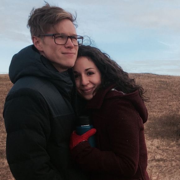 Meet your Posher, Yasemee - Picture 2 of 3